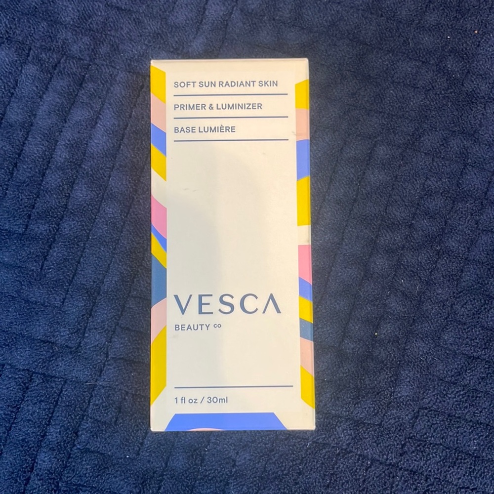 VESCA BEAUTY
Soft Sun Radiant Skin Primer & Luminizer